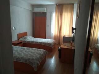 Отель Family Hotel Blazhi Сандански Двухместный номер с 2 отдельными кроватями-5